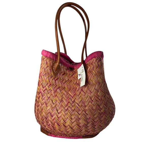 Vintage Handbags - Weaved Tulip Bag W/ Handcut Leather Handles